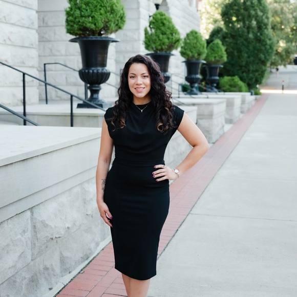 Meet your Posher, Ashley - Picture 1 of 1